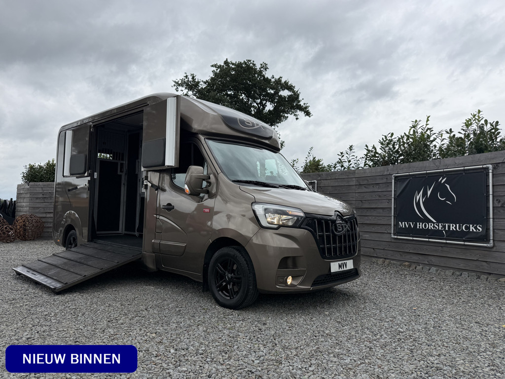 Renault Master | HORSETRUCK | STX | STALLION 3XL