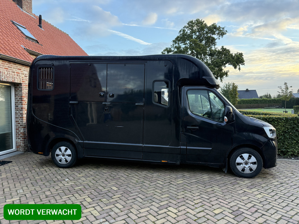Renault Master | HORSETRUCK | KRISMAR | CLASSIC 5