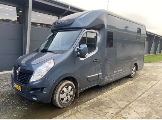 RENAULT&nbsp;STX STALLION 5XL
