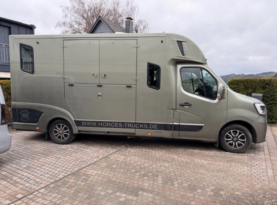 RENAULT THEAULT STALLION 5XL
