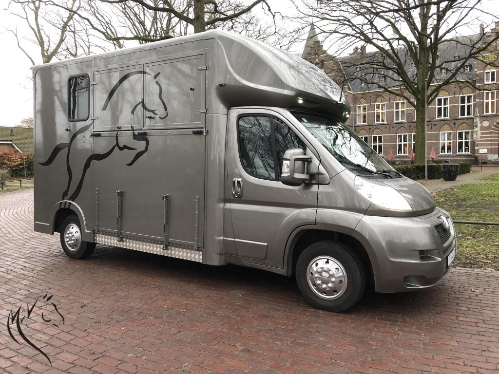 Peugeot boxer 2019 года