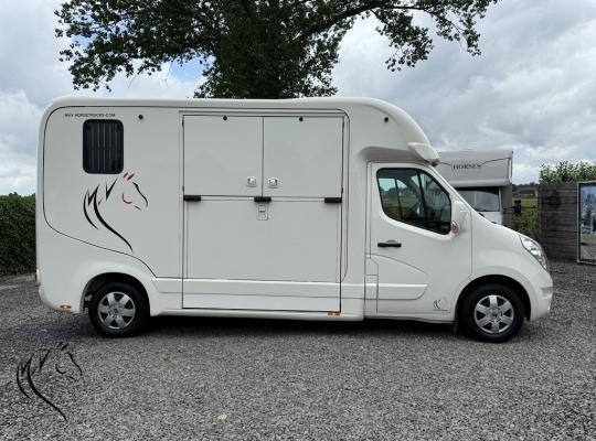 RENAULT KRISMAR 3XL
