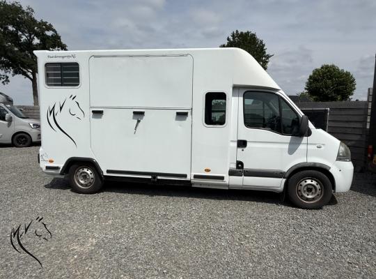 RENAULT BARBOT 5

