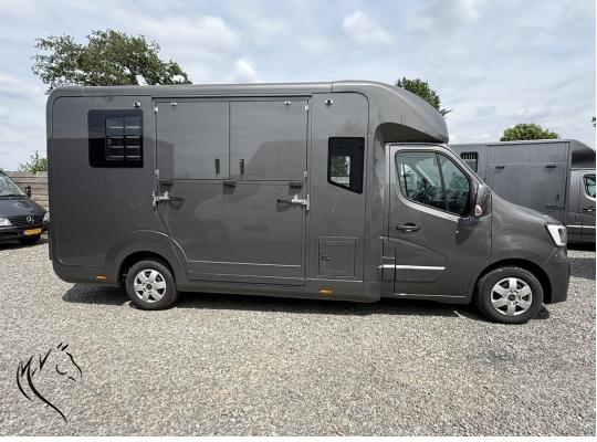 RENAULT STX 5XL
