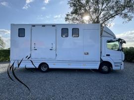 MERCEDES ATEGO C1 3-5 PAARDS
