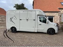 RENAULT KR KRISMAR STALLION 3
