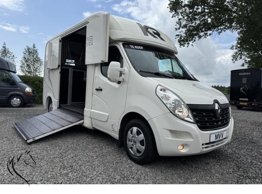 RENAULT KRISMAR 3XL
