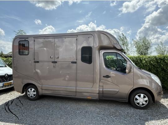 RENAULT KRISMAR 5
