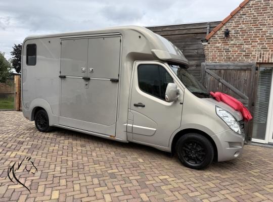 RENAULT MASTER KRISMAR

