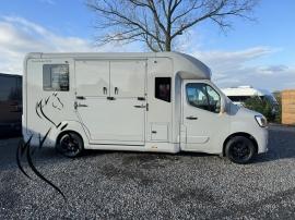 RENAULT 2.3L STX&nbsp;STALLION 5XL
