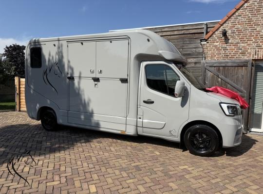 RENAULT MASTER KRISMAR
