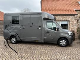 RENAULT MASTER STX STALLION 3
