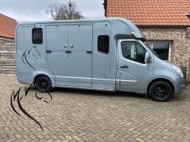 RENAULT2.3L KRISMAR STALLION&nbsp;5
