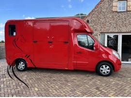 RENAULT&nbsp;KR KRISMAR STALLION 3
