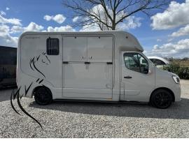 RENAULT KRISMAR STALLION 3XL
