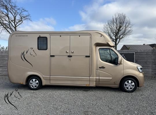 RENAULT MASTER KRISMAR
