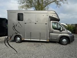 PEUGEOT&nbsp;2.2L COMPETITION 3Xl
