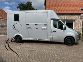 RENAULT MASTER&nbsp;STALLION 3
