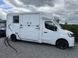 RENAULT 2.3L STX STALLION 3XL
