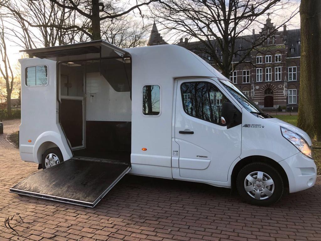 Renault master